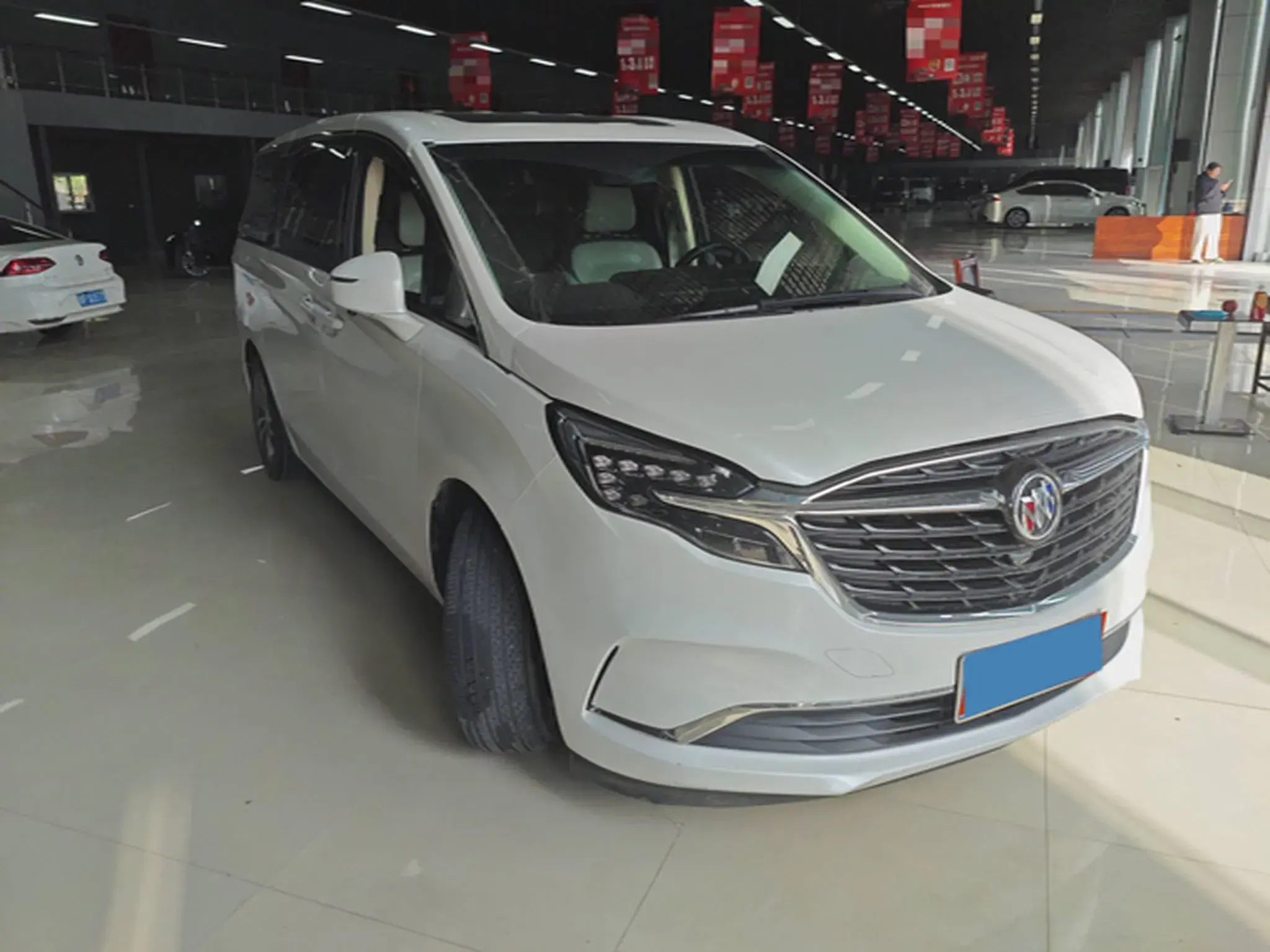 2022 BUICK GL8 thumbnail 2