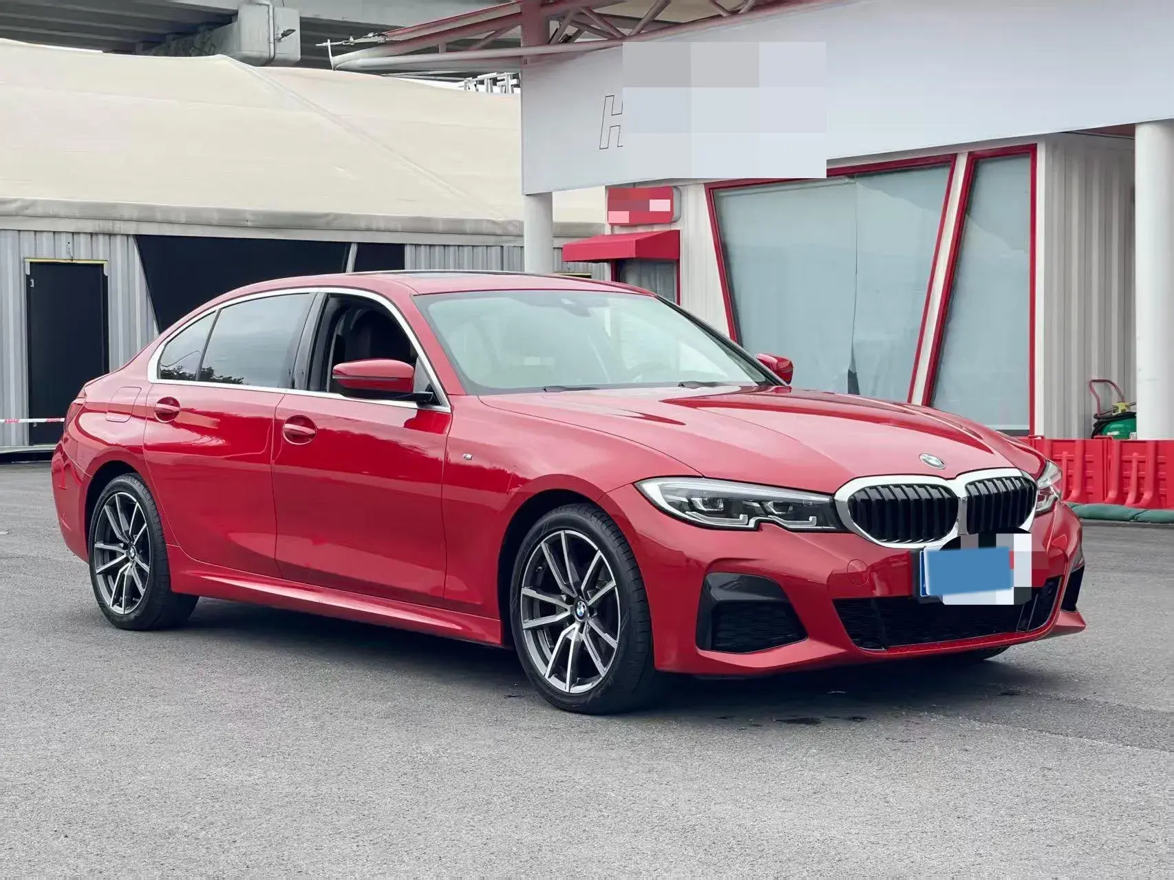 2021 BMW 3 thumbnail 3