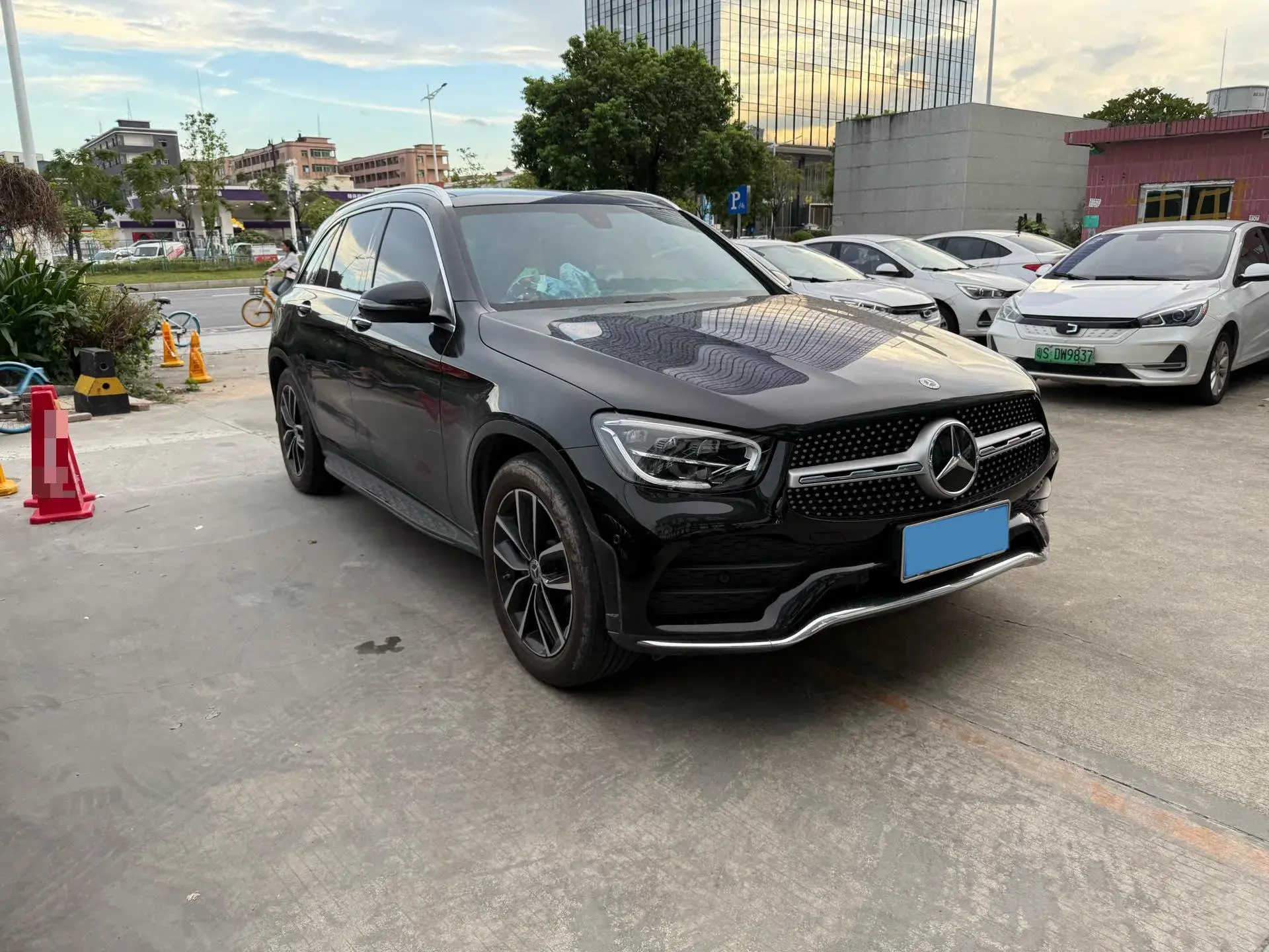 2022 MERCEDES-BENZ GLC thumbnail 4