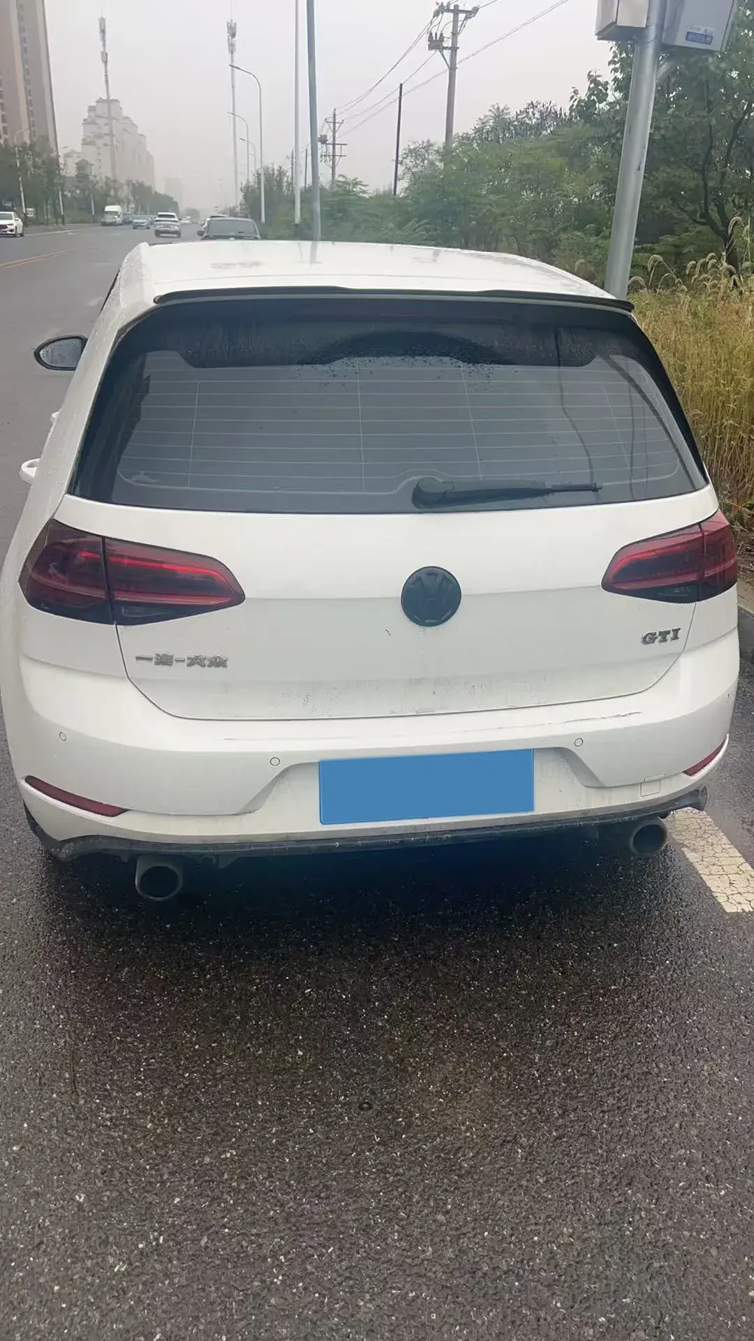 2018 VOLKSWAGEN GOLFGTI thumbnail 3