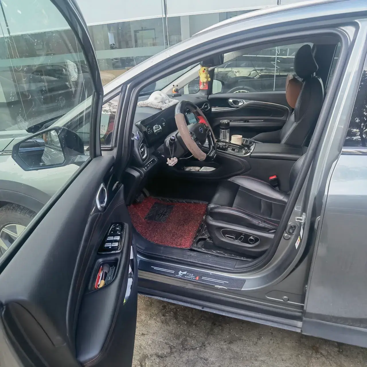 2021 AION V thumbnail 4