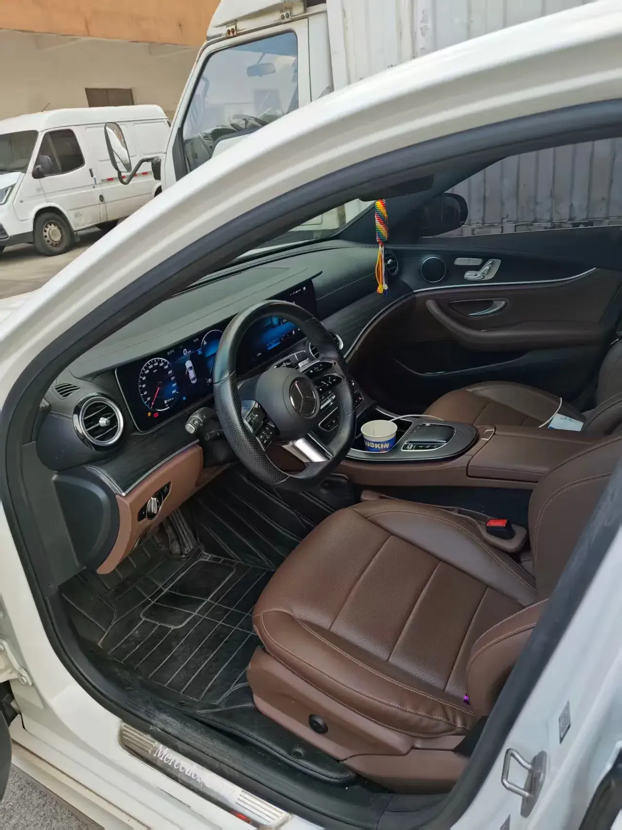 2021 MERCEDES-BENZ E thumbnail 4