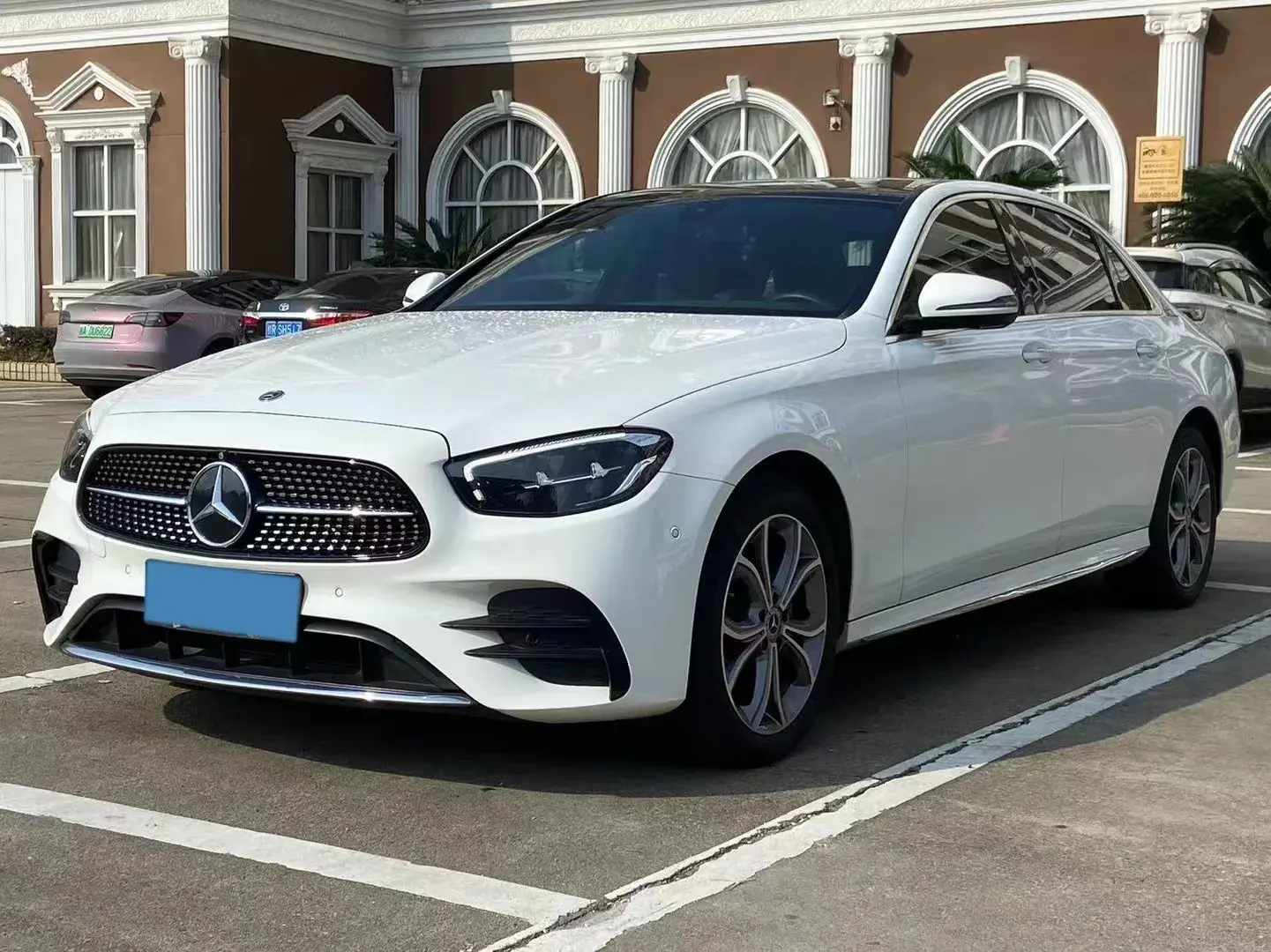 2021 MERCEDES-BENZ E view 1