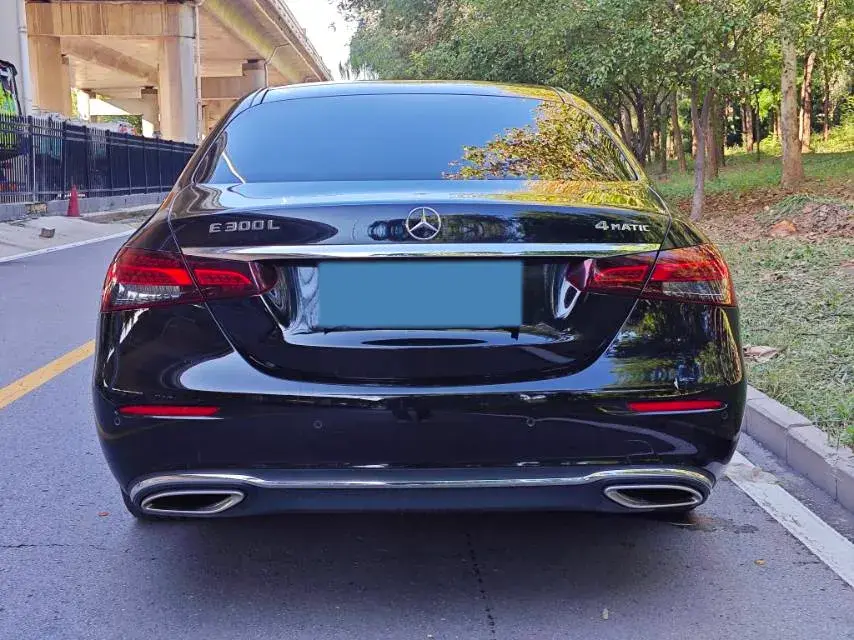 2022 MERCEDES-BENZ E thumbnail 4