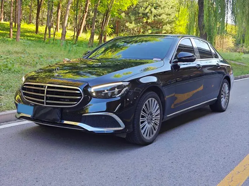 2022 MERCEDES-BENZ E view 1