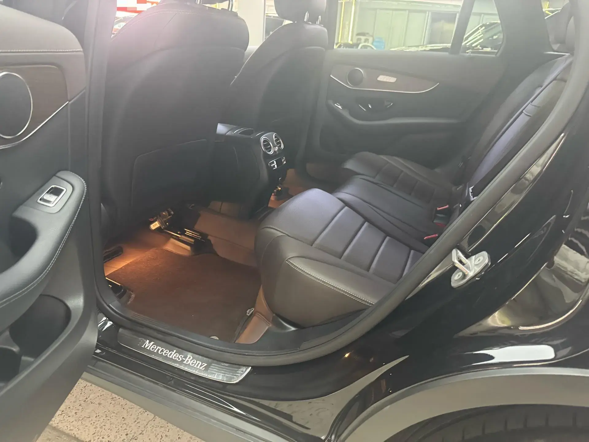 2022 MERCEDES-BENZ GLC thumbnail 4