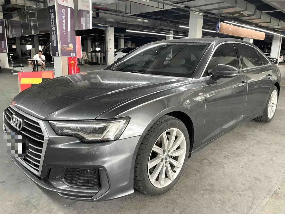 2021 AUDI A6L view 1
