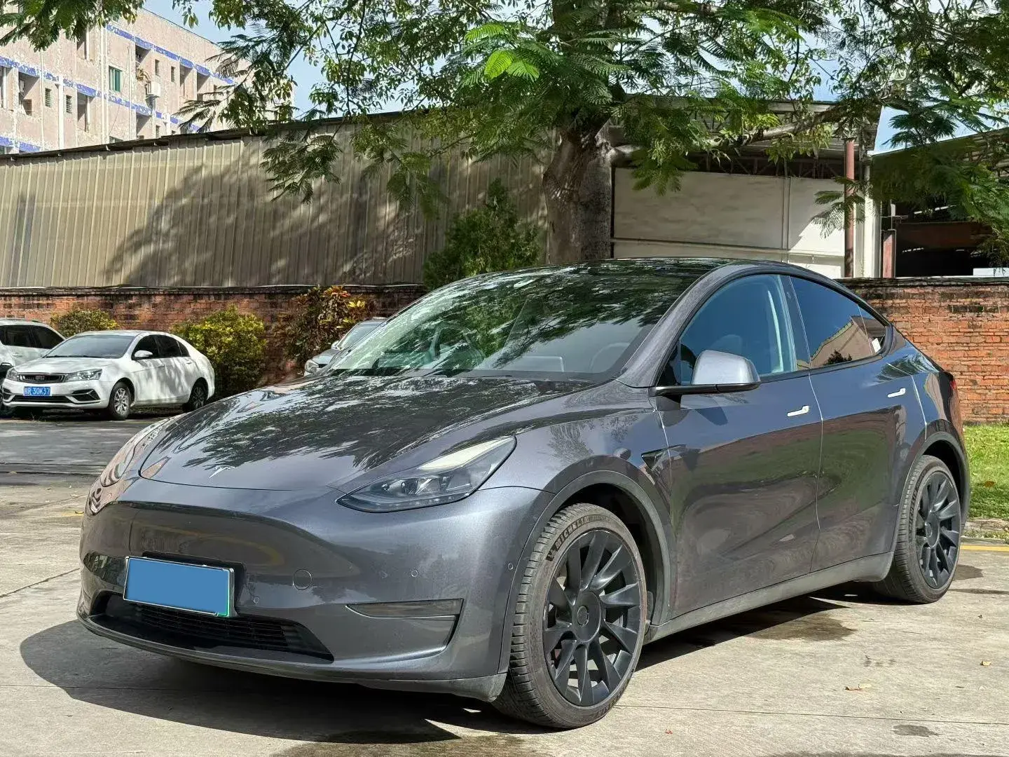 2021 TESLA MODEL view 1
