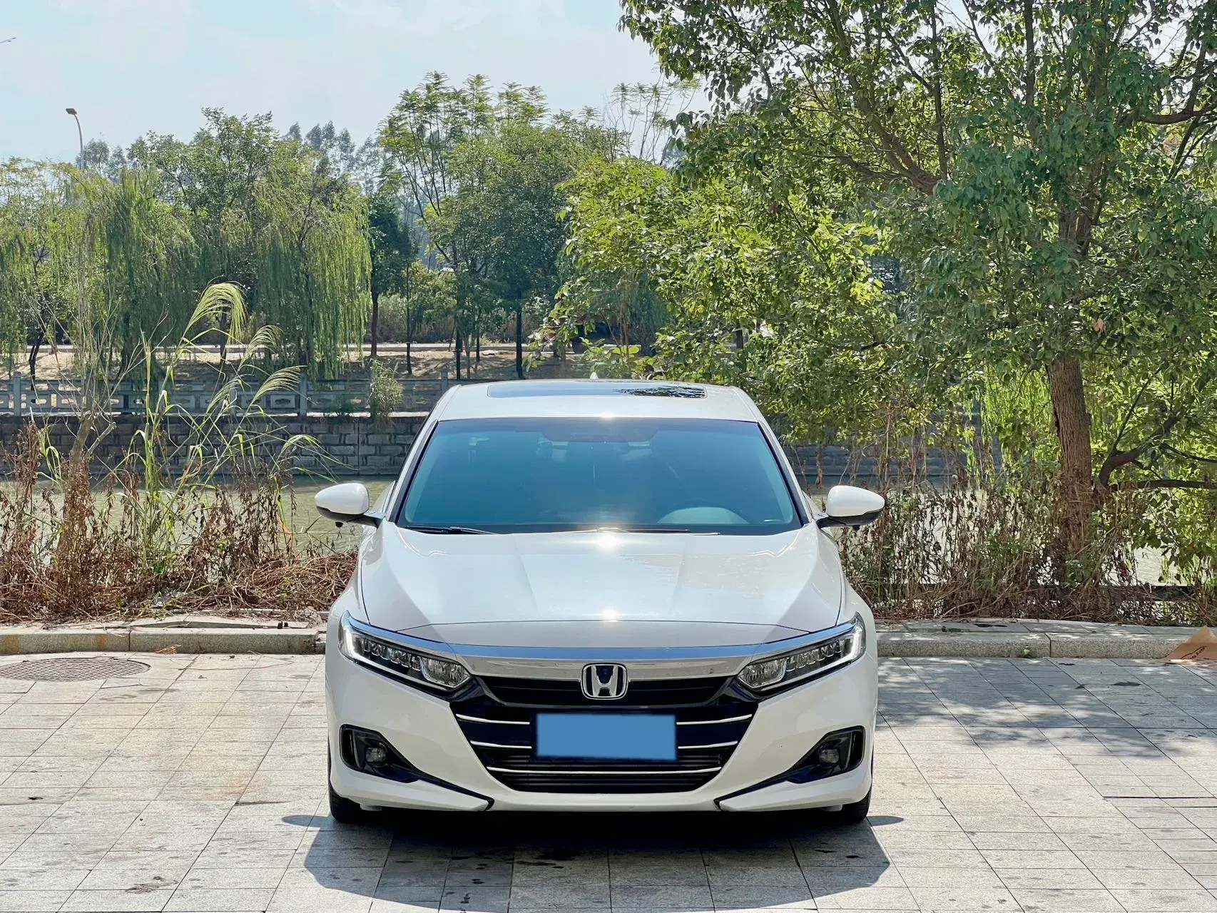 2022 HONDA ACCORD thumbnail 2