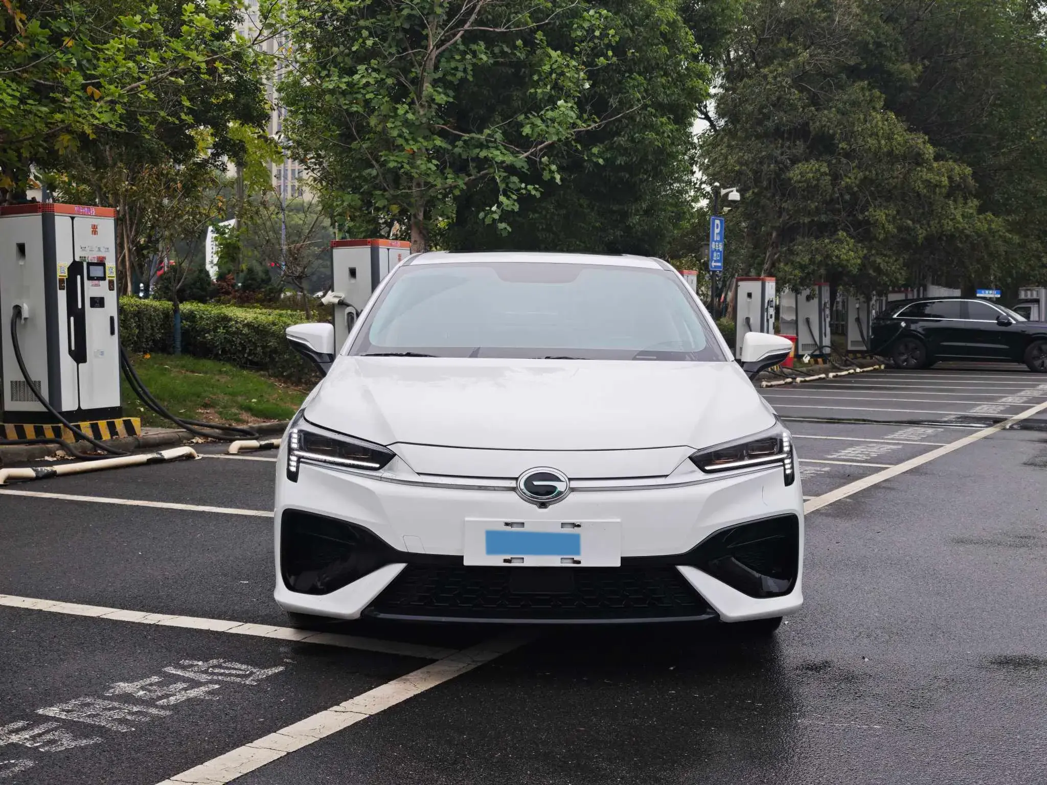 2020 AION S thumbnail 3