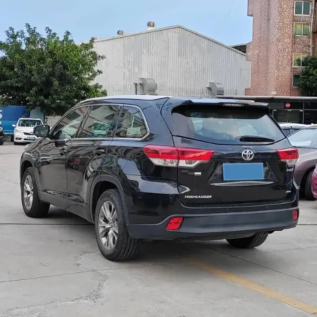 2021 TOYOTA HIGHLANDER thumbnail 3