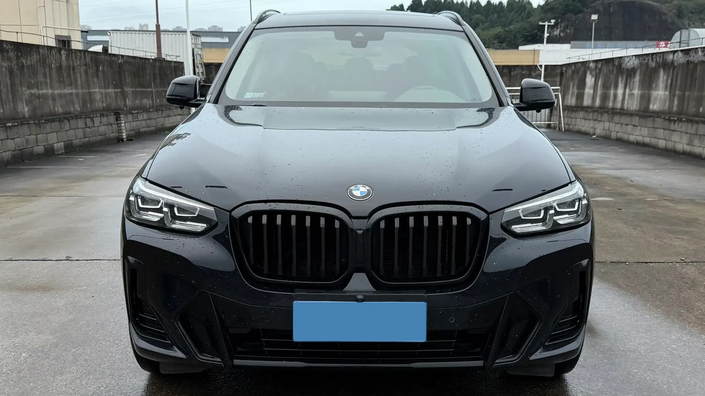 2022 BMW X3 thumbnail 2