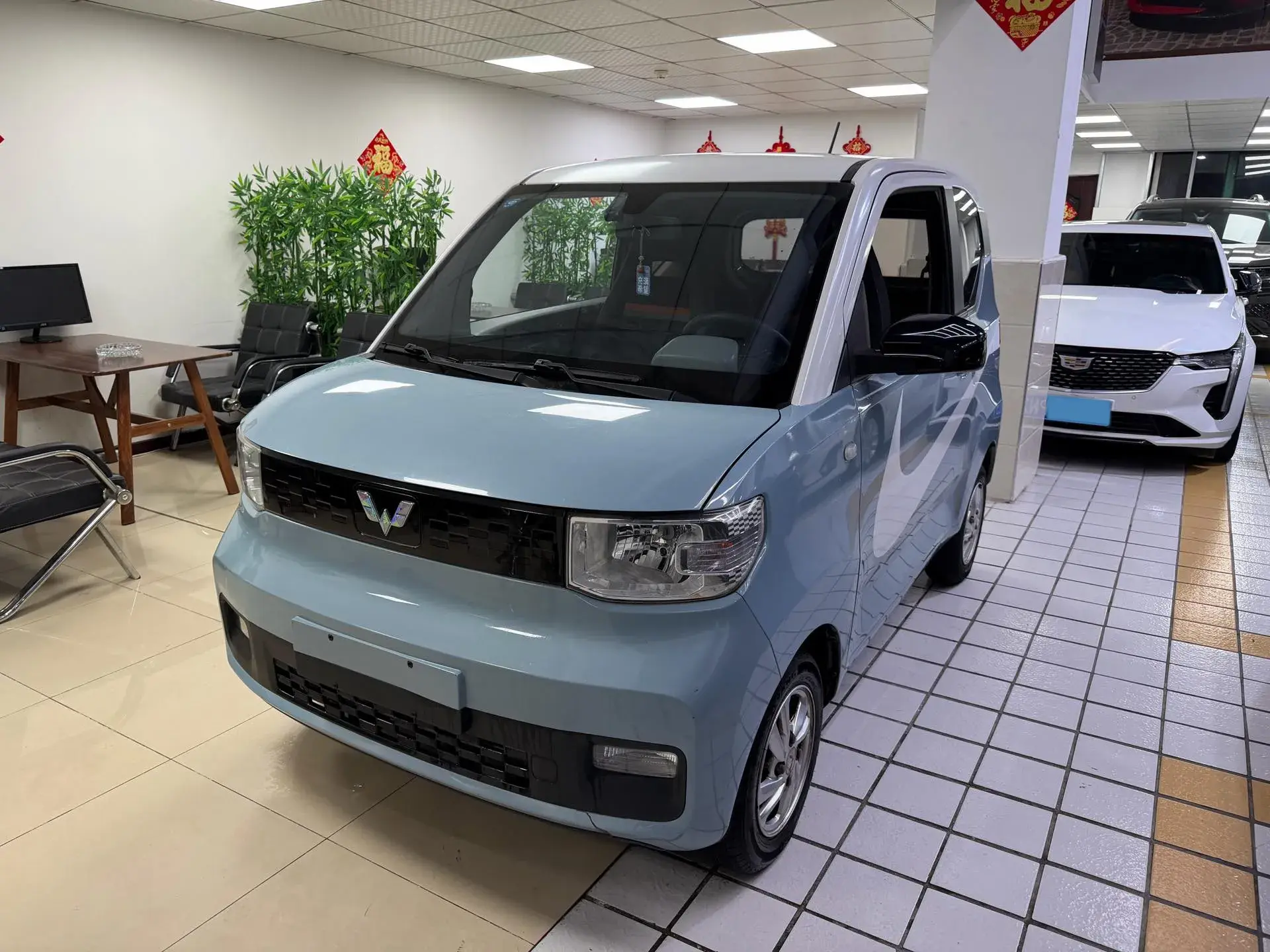 2020 WULING HONGGUANG view 1