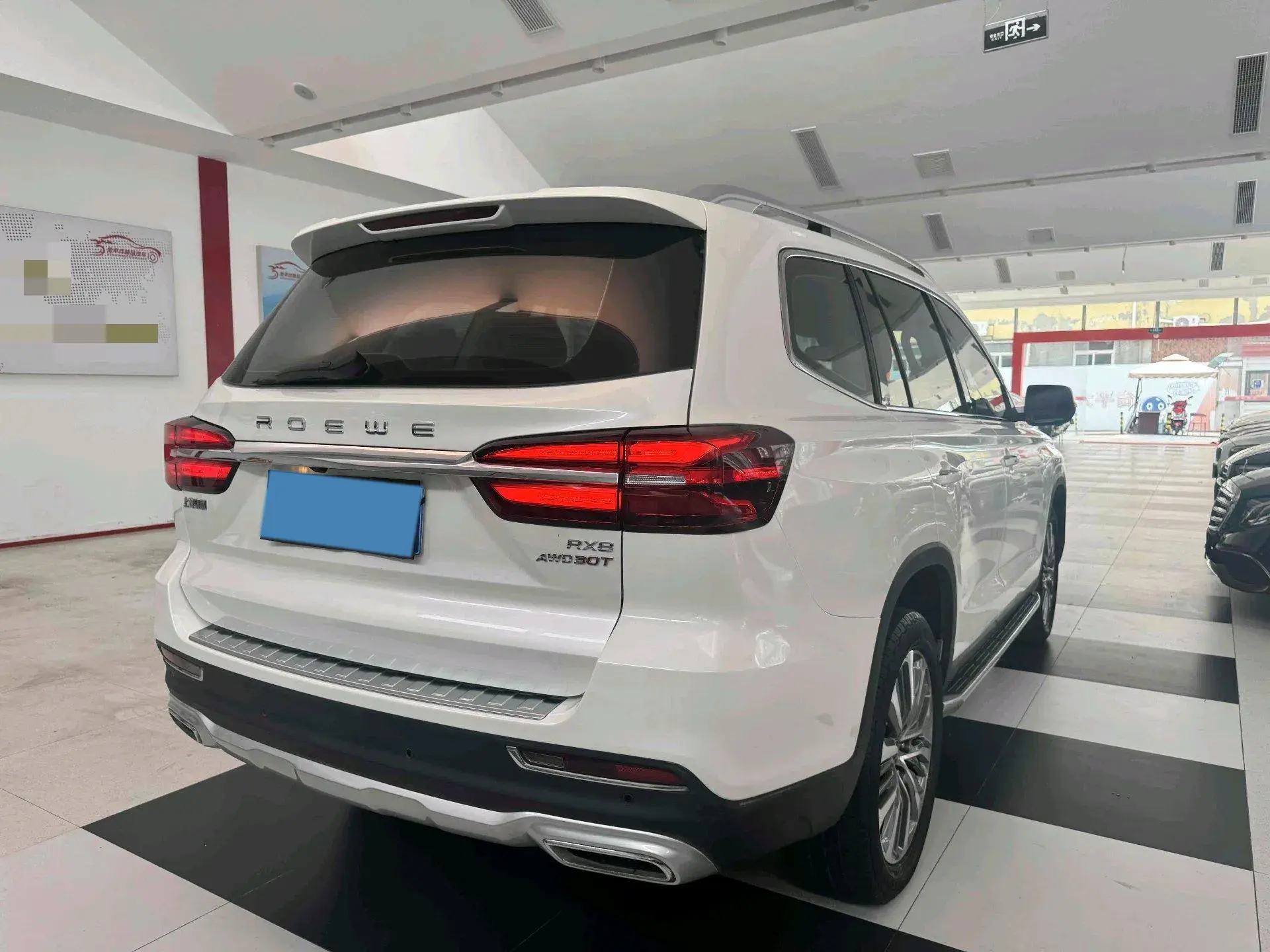 2019 ROEWE RX8 thumbnail 4