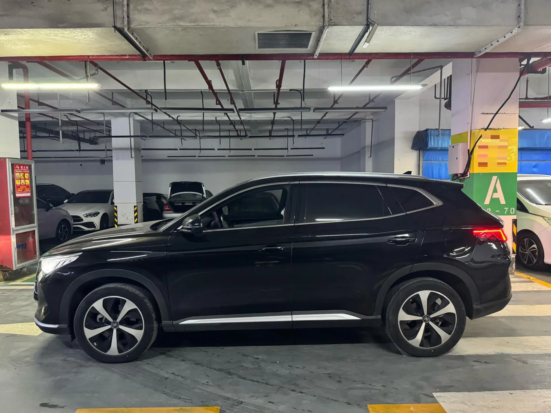 2021 BYD SONG thumbnail 4