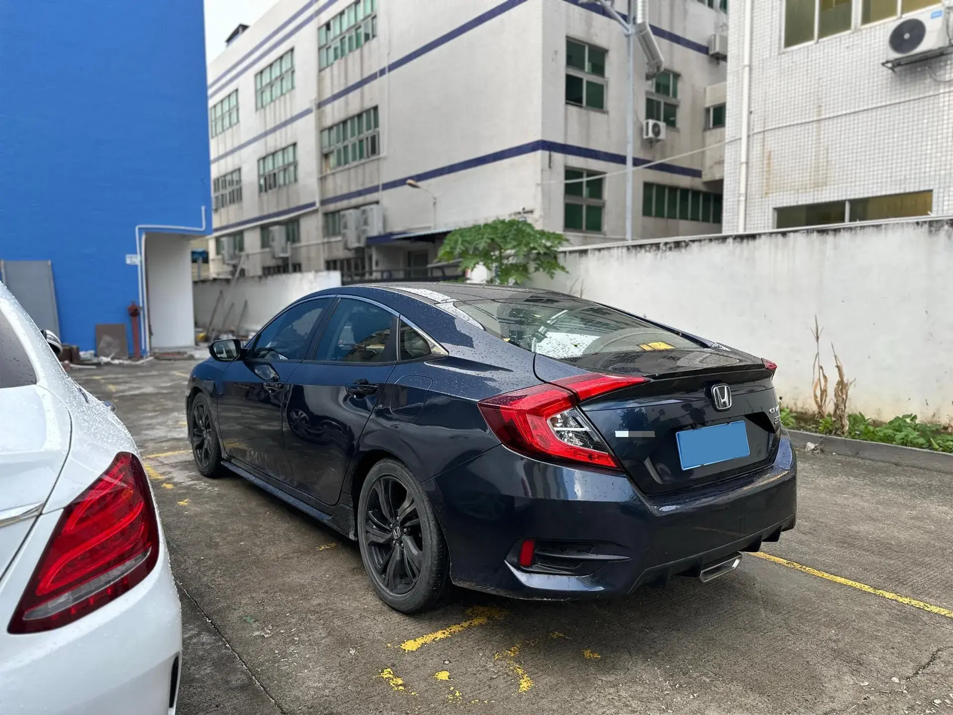 2019 HONDA CIVIC thumbnail 4