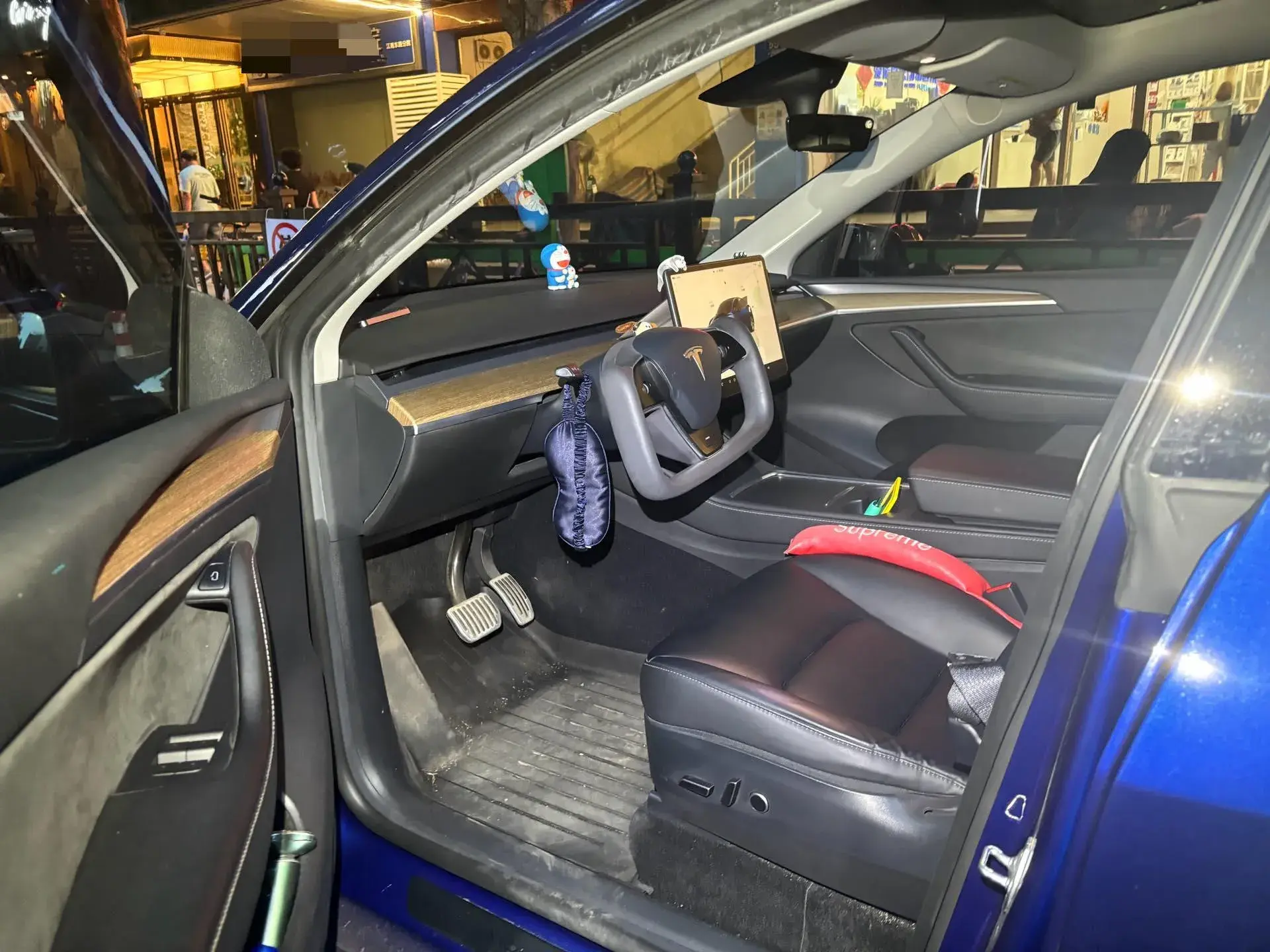 2022 TESLA MODEL thumbnail 3