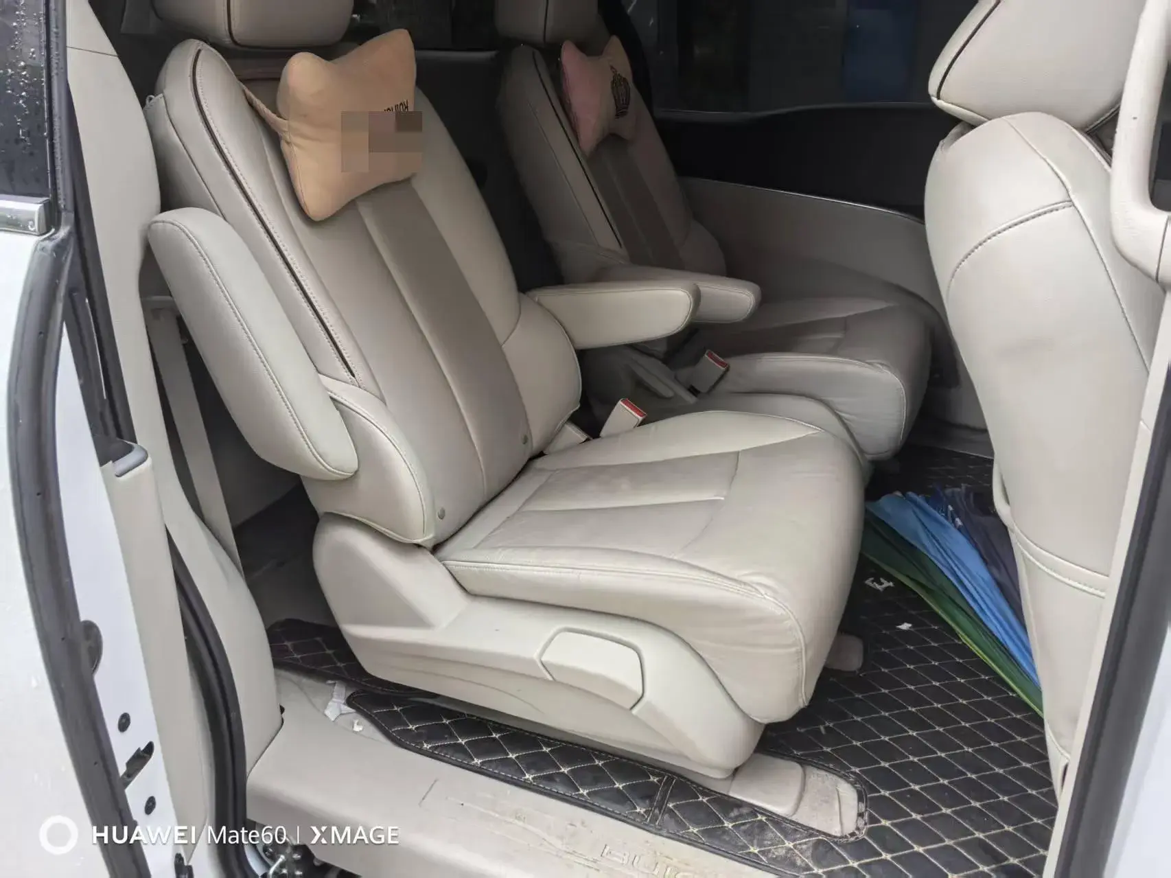 2021 BUICK GL8 thumbnail 2