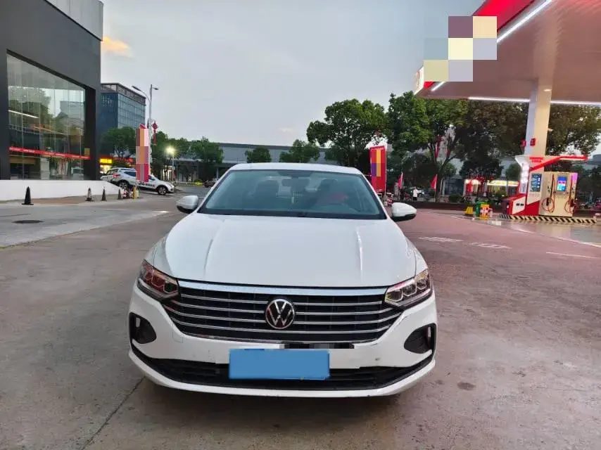 2023 VOLKSWAGEN LAVIDA thumbnail 2