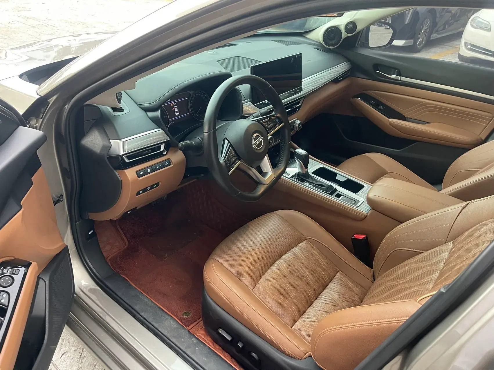 2021 NISSAN TEANA thumbnail 4