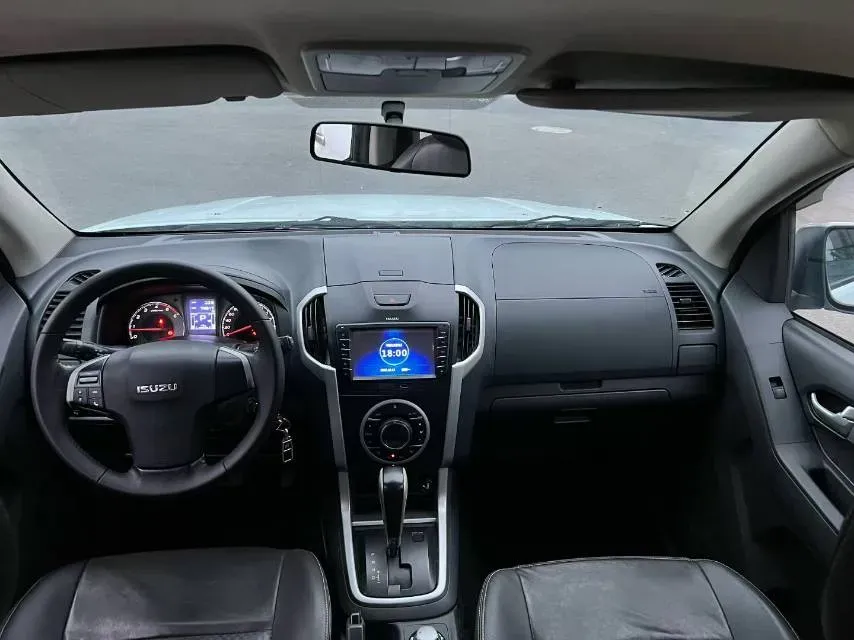 2015 Isuzu D-MAX 2.5T 136HP L4 5AT,autocango,china used car exporter,china ev exporter,chinese used car exporter,chinese used ev exporter