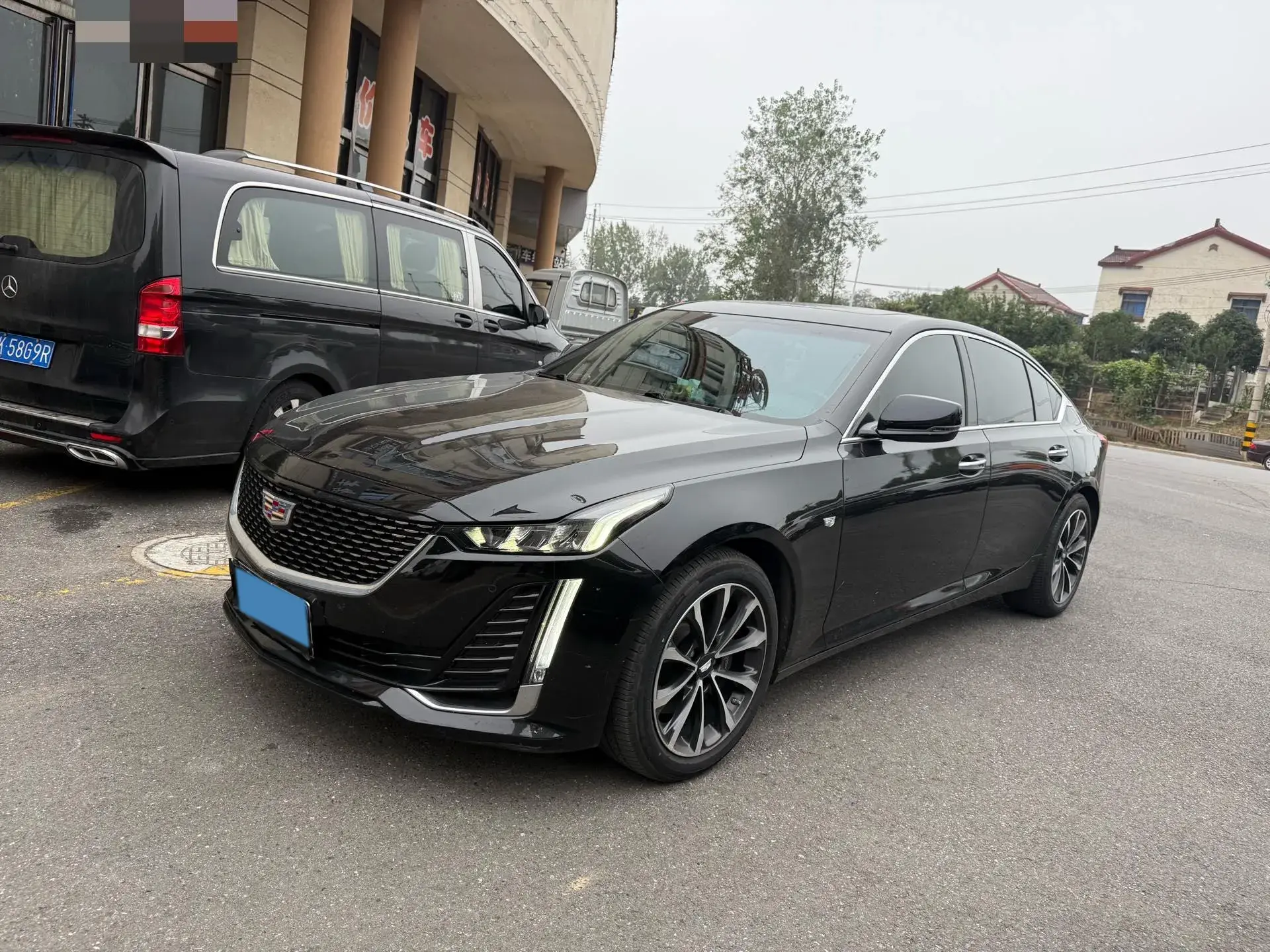 2023 CADILLAC CT5 view 1