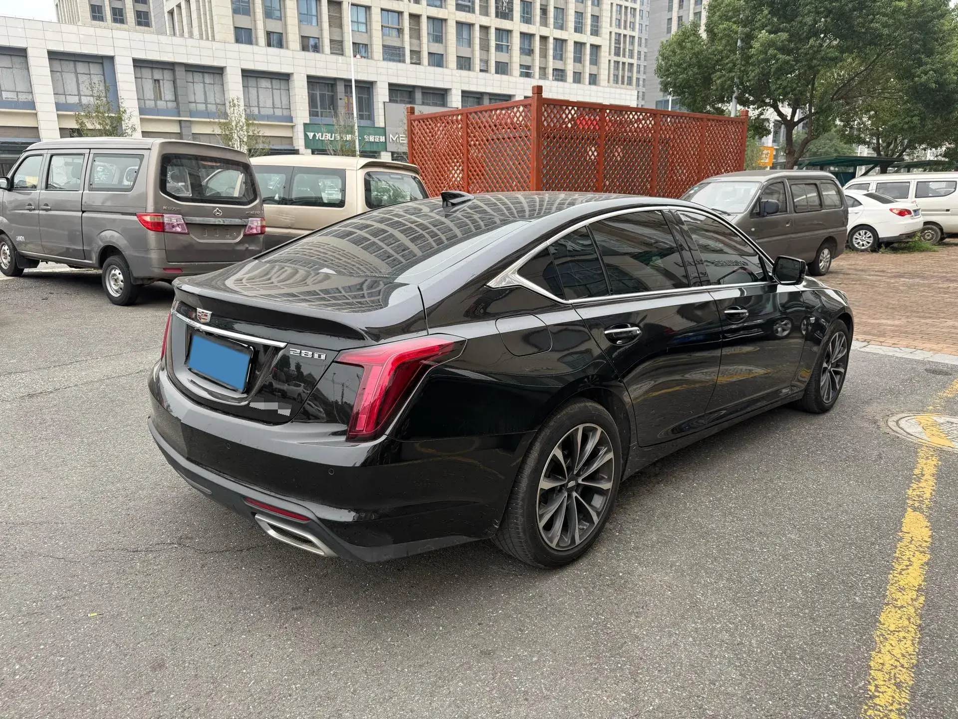 2023 CADILLAC CT5 thumbnail 4