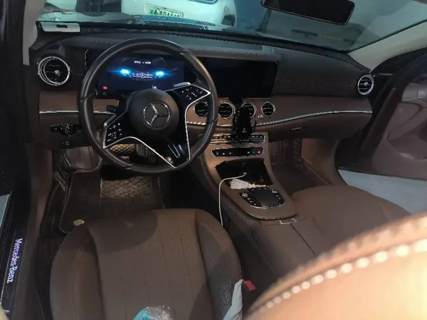 2023 MERCEDES-BENZ E thumbnail 2