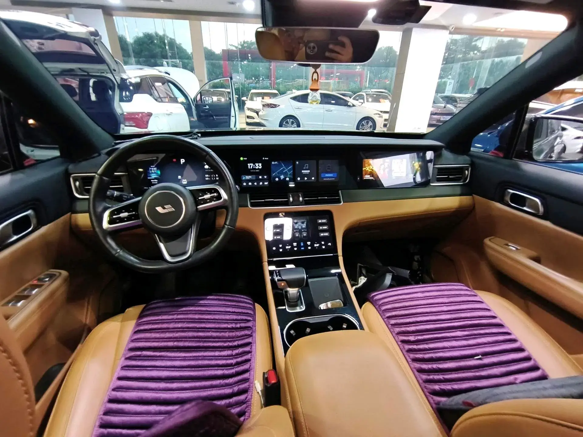 2021 LI ONE thumbnail 3