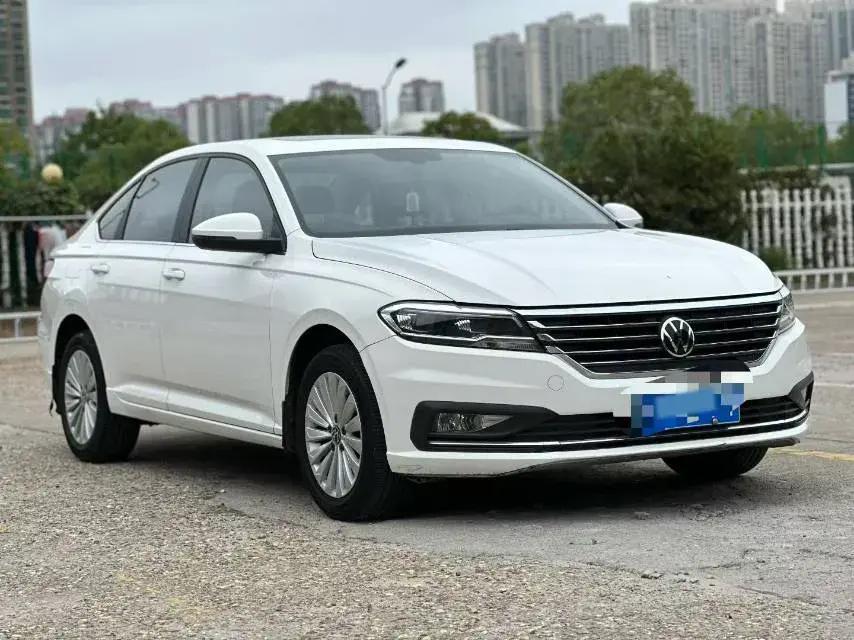 2021 VOLKSWAGEN LAVIDA thumbnail 2