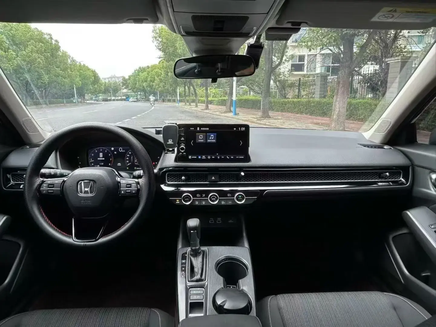 2022 HONDA CIVIC thumbnail 3