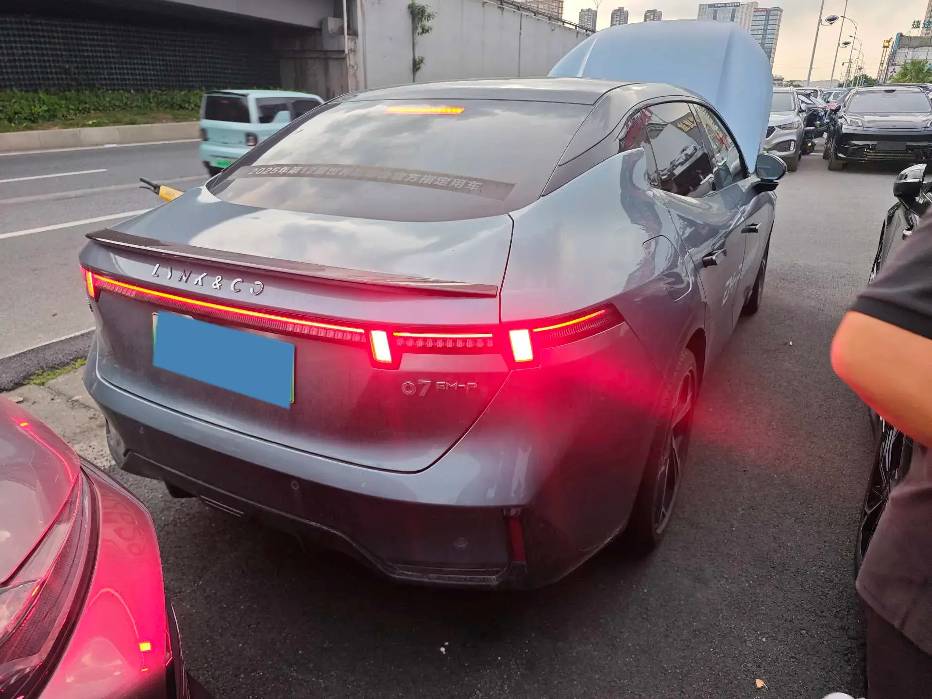 2024 LYNK&CO 07 thumbnail 4