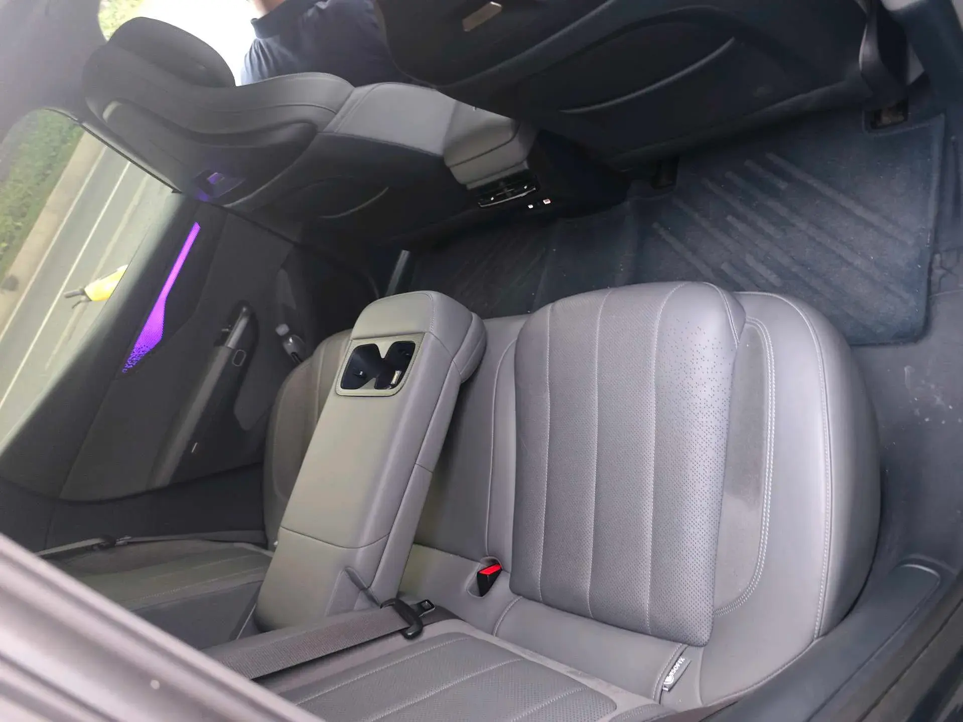 2024 LYNK&CO 07 thumbnail 3