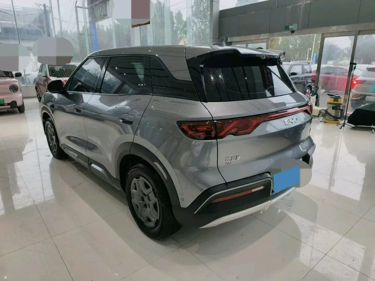 2025 BYD YUANUP thumbnail 4