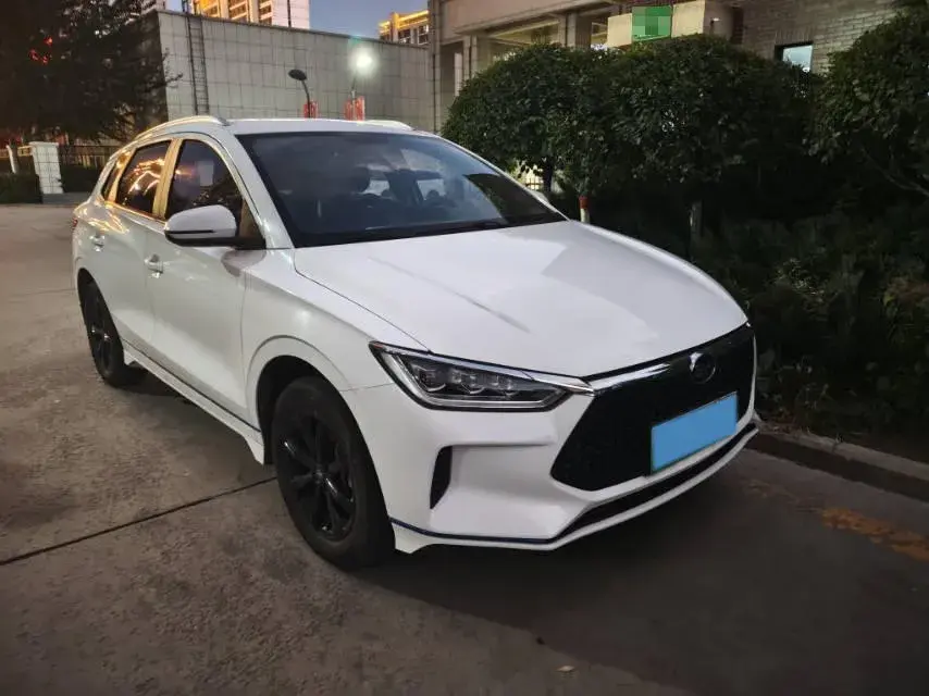 2019 BYD E2 thumbnail 2