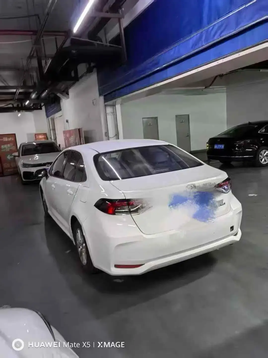 2021 TOYOTA COROLLA thumbnail 3