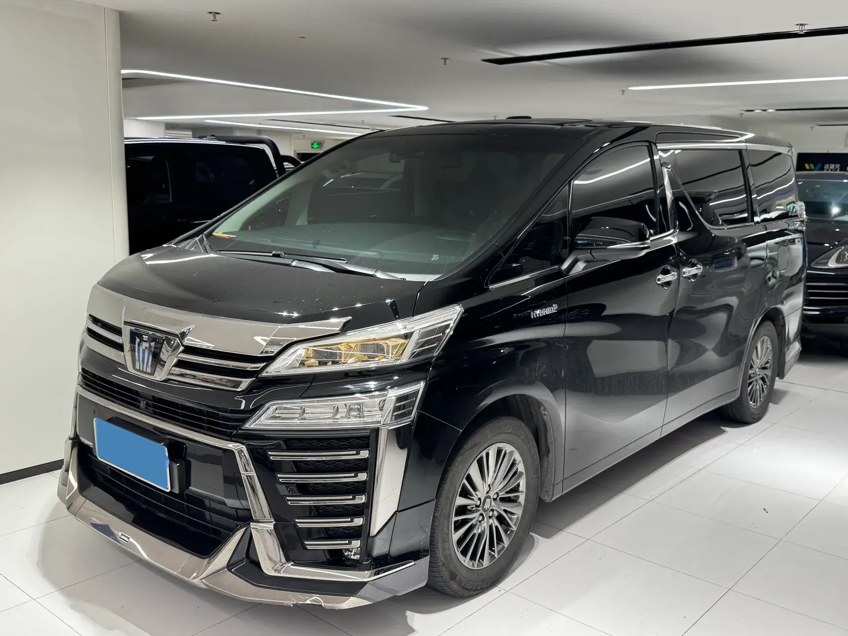 2023 TOYOTA VELLFIRE view 1