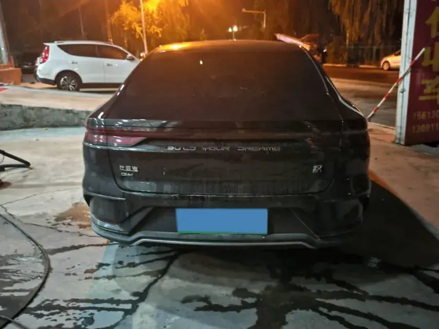 2022 BYD HAN thumbnail 3