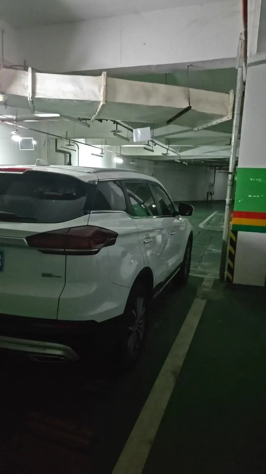 2020 GEELY AZKARRA thumbnail 3