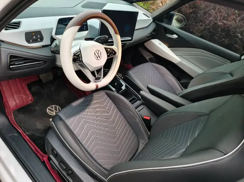 2025 VOLKSWAGEN ID.3 thumbnail 4