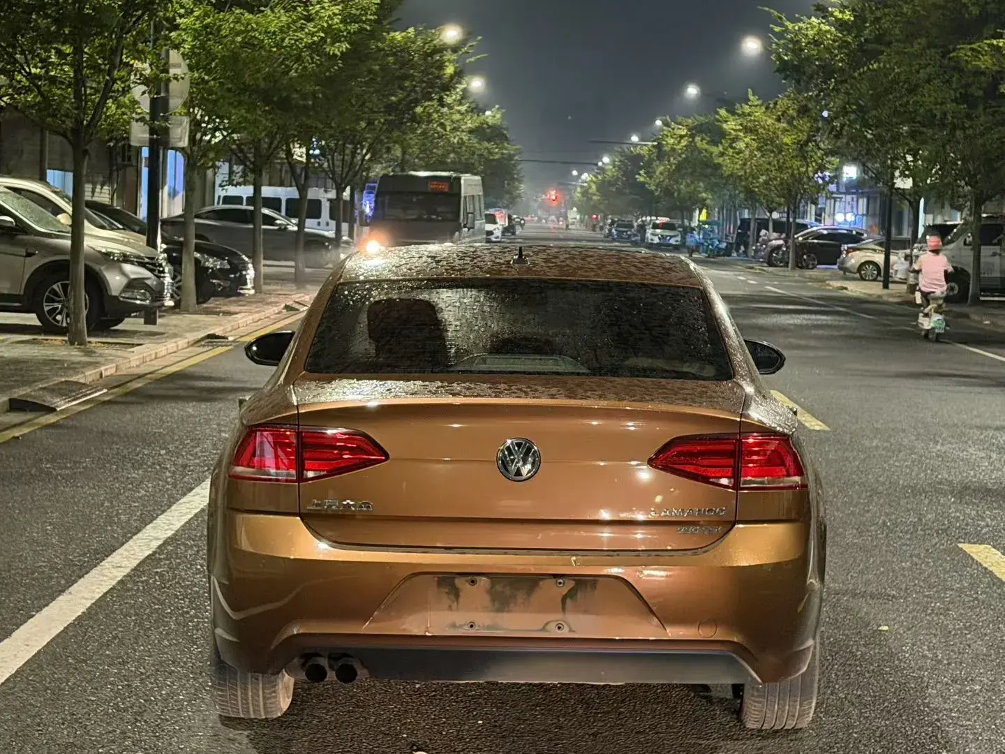 2017 VOLKSWAGEN LAMANDO thumbnail 4