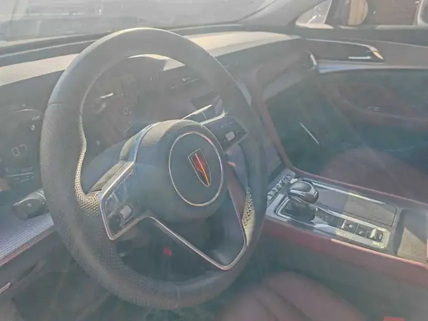 2023 HONGQI H5 thumbnail 4