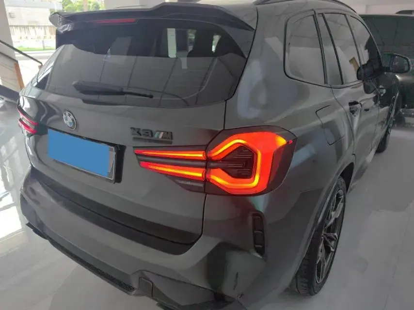 2022 BMW X3 thumbnail 3