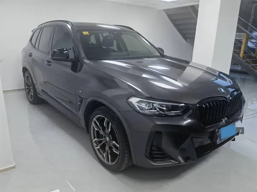 2022 BMW X3 thumbnail 2
