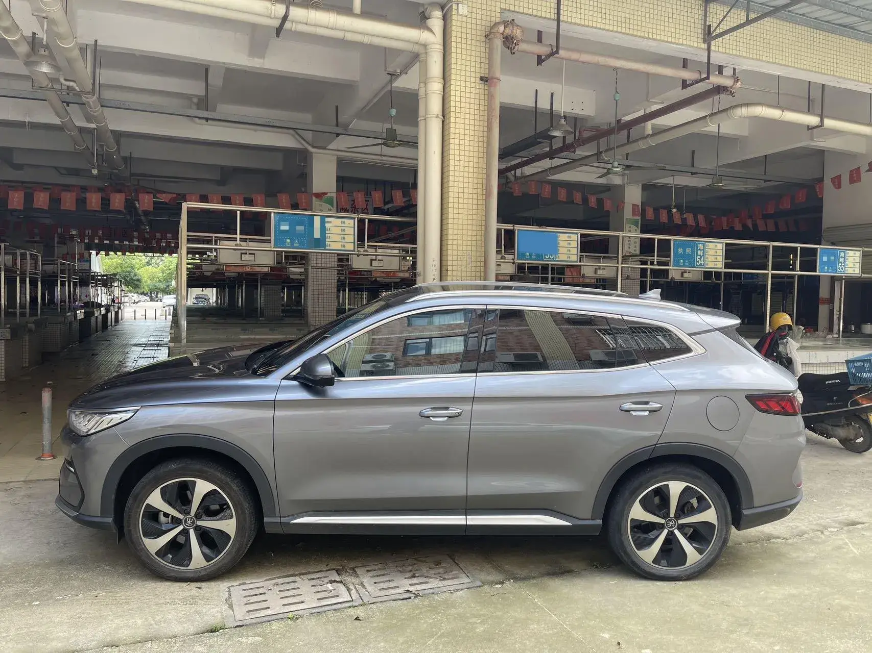 2021 BYD SONG thumbnail 3