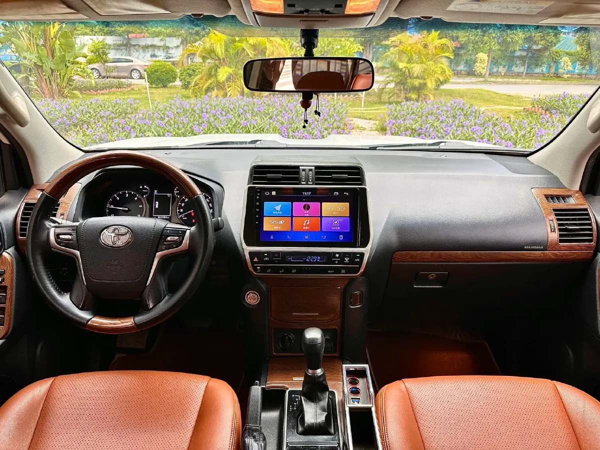 2020 Toyota Yaris 1.6T 261HP L3 6MT,autocango,china used car exporter,china ev exporter,chinese used car exporter,chinese used ev exporter