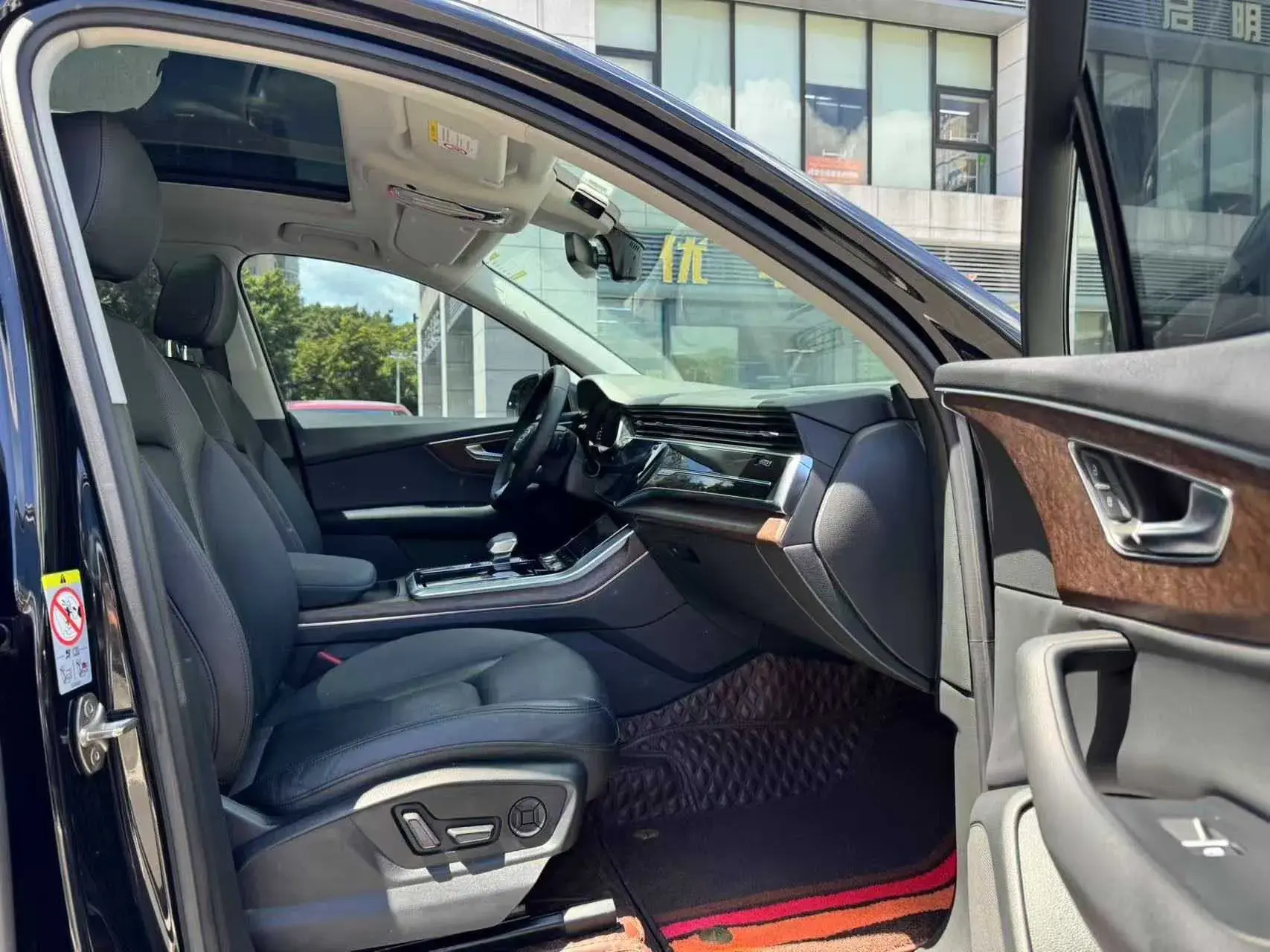 2020 AUDI Q7 thumbnail 3