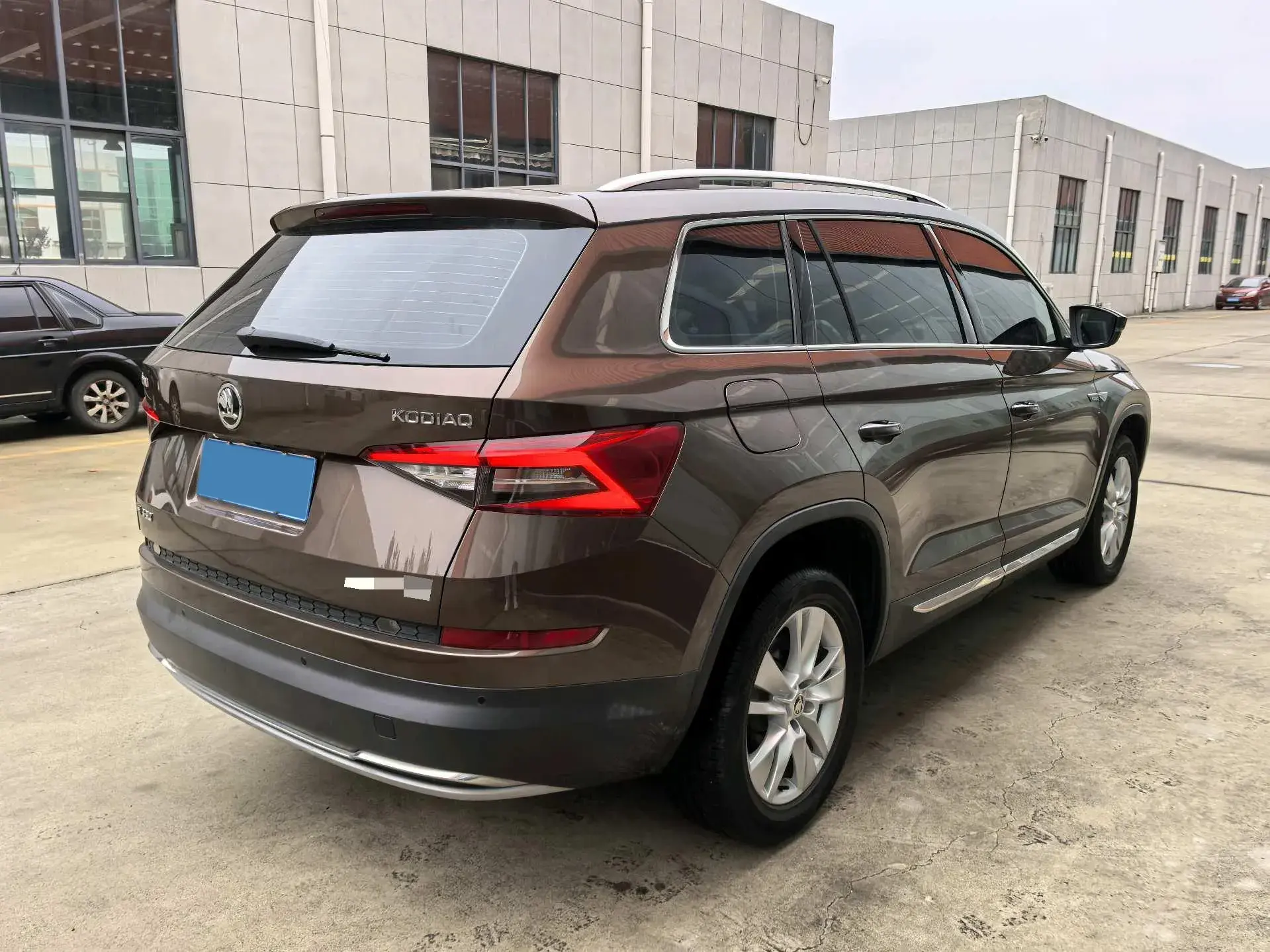 2017 SKODA KODIAK thumbnail 4