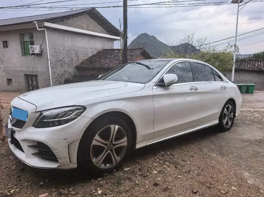 2020 MERCEDES-BENZ C view 1