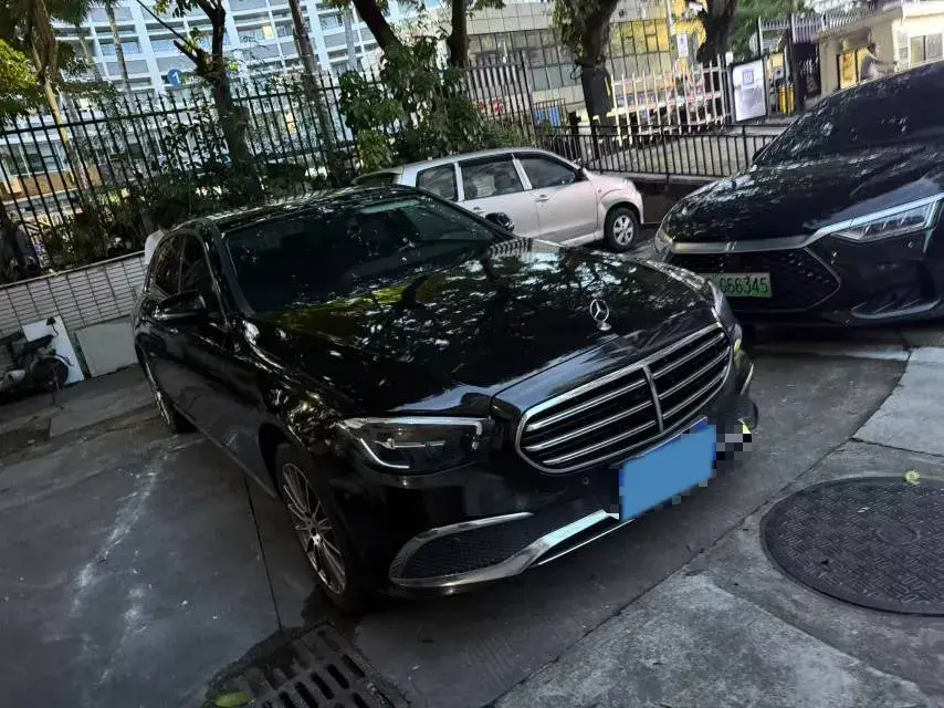 2021 MERCEDES-BENZ E thumbnail 3